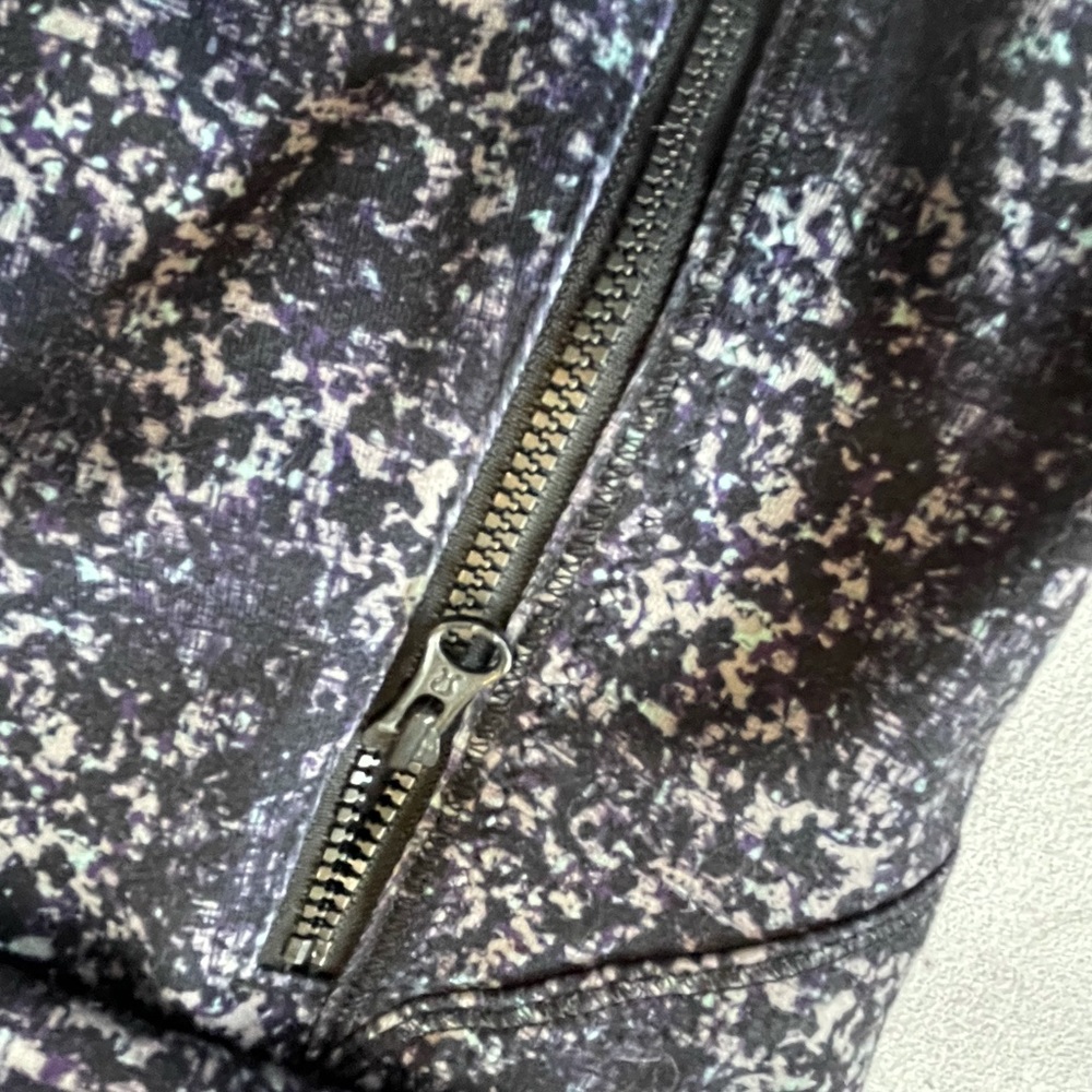 Lululemon Define Running Jacket - image 6